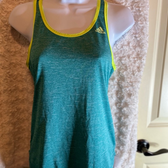 Adidas Tanktop size x-small - Picture 3 of 8